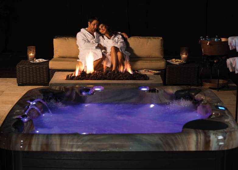 Couple-at-night-by-fire