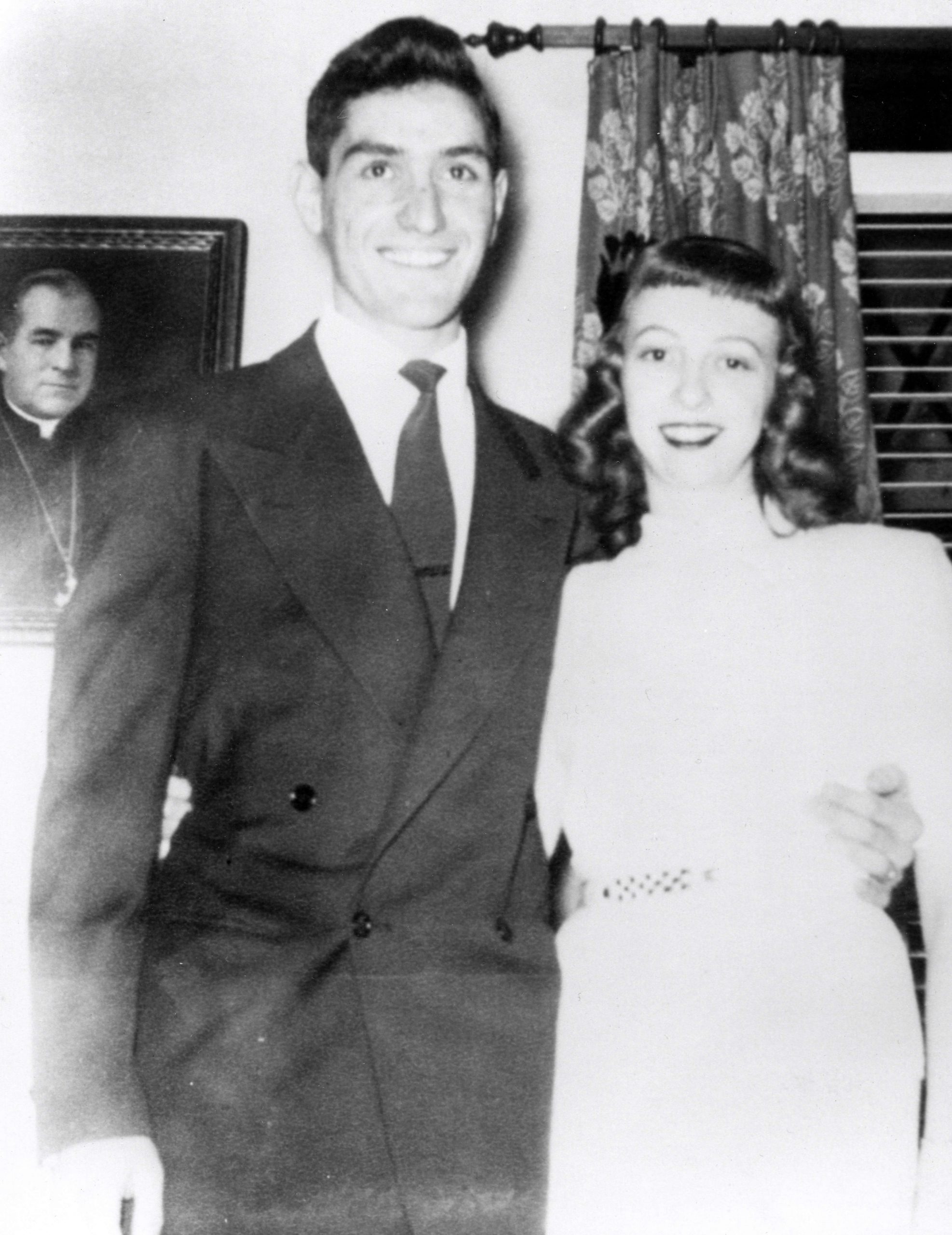 The Pettis' on their wedding day, 1952.